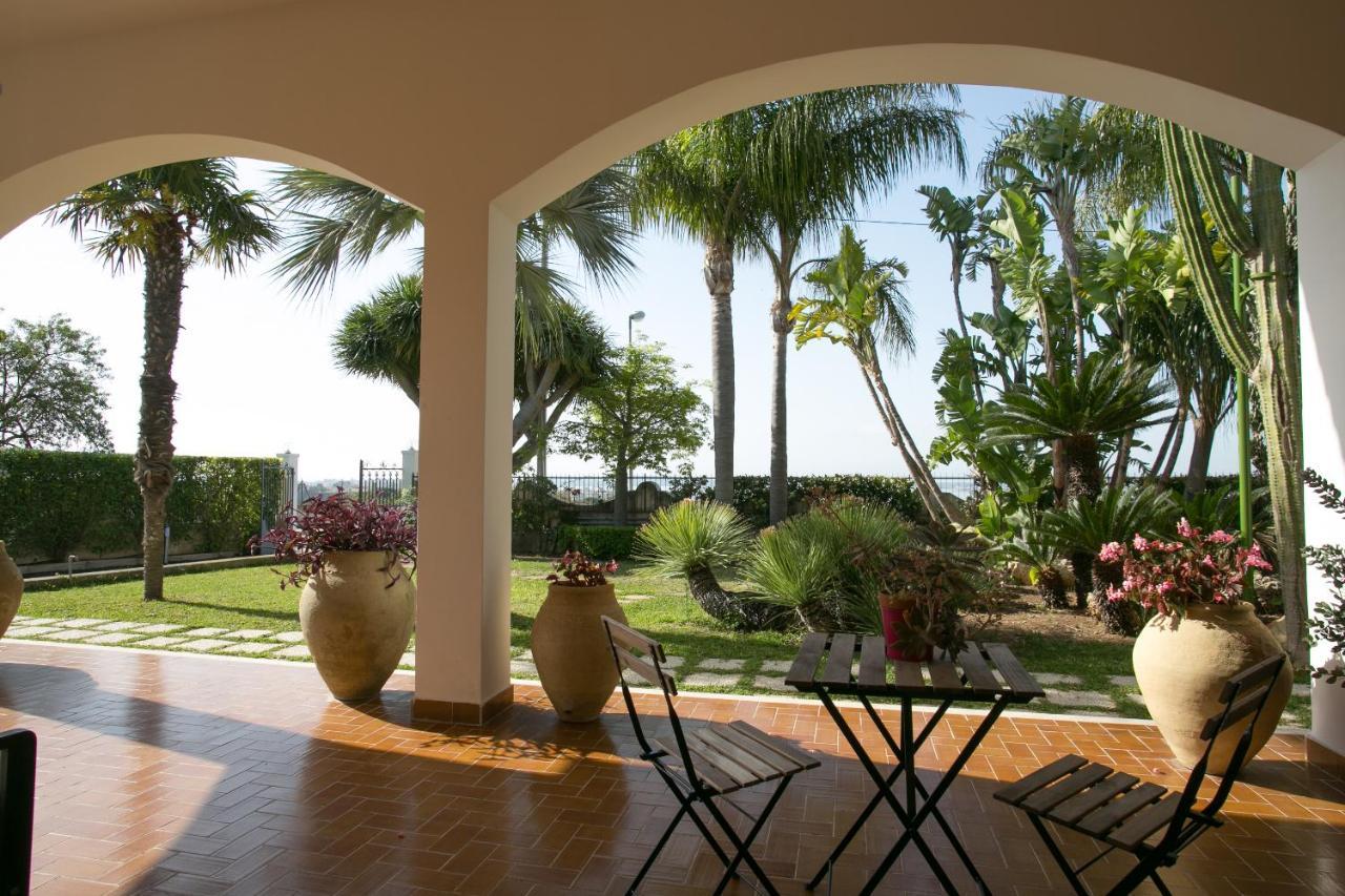 Temenos Villa By Ortigiaapartments Syracuse Phòng bức ảnh