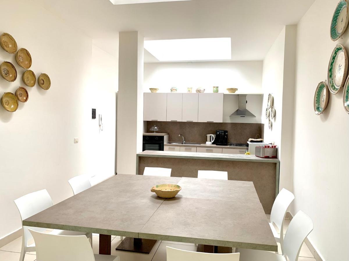Temenos Villa By Ortigiaapartments Syracuse Ngoại thất bức ảnh
