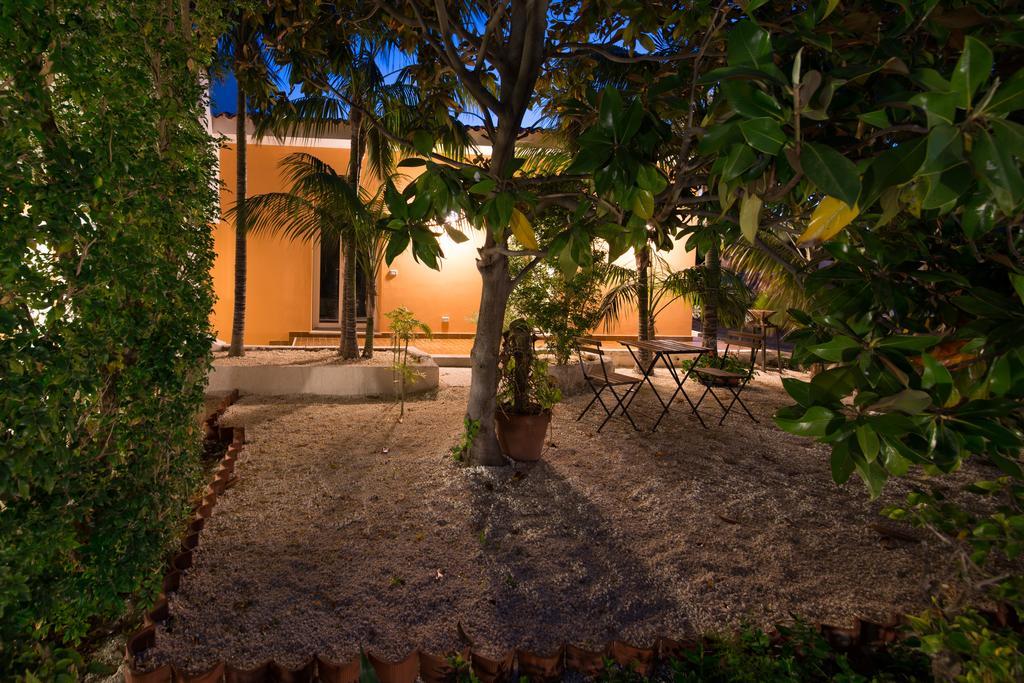 Temenos Villa By Ortigiaapartments Syracuse Phòng bức ảnh